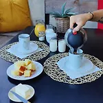 Les Figues 耶尔