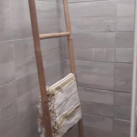 Apartman Les Figues *